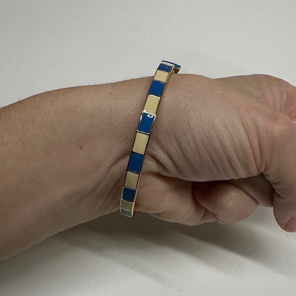 Kate Spade Take a Bow Bangle Bracelet Striped Navy Blue White 12K Gold Plated - Picture 3 of 8